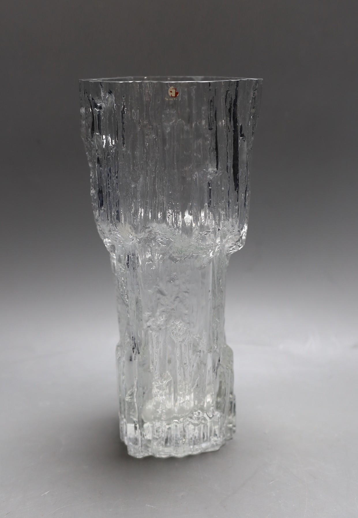 A Tapio Wirkkala clear glass art vase by Iittala Glass, Finland, etched signature marks to base. 24cm tall